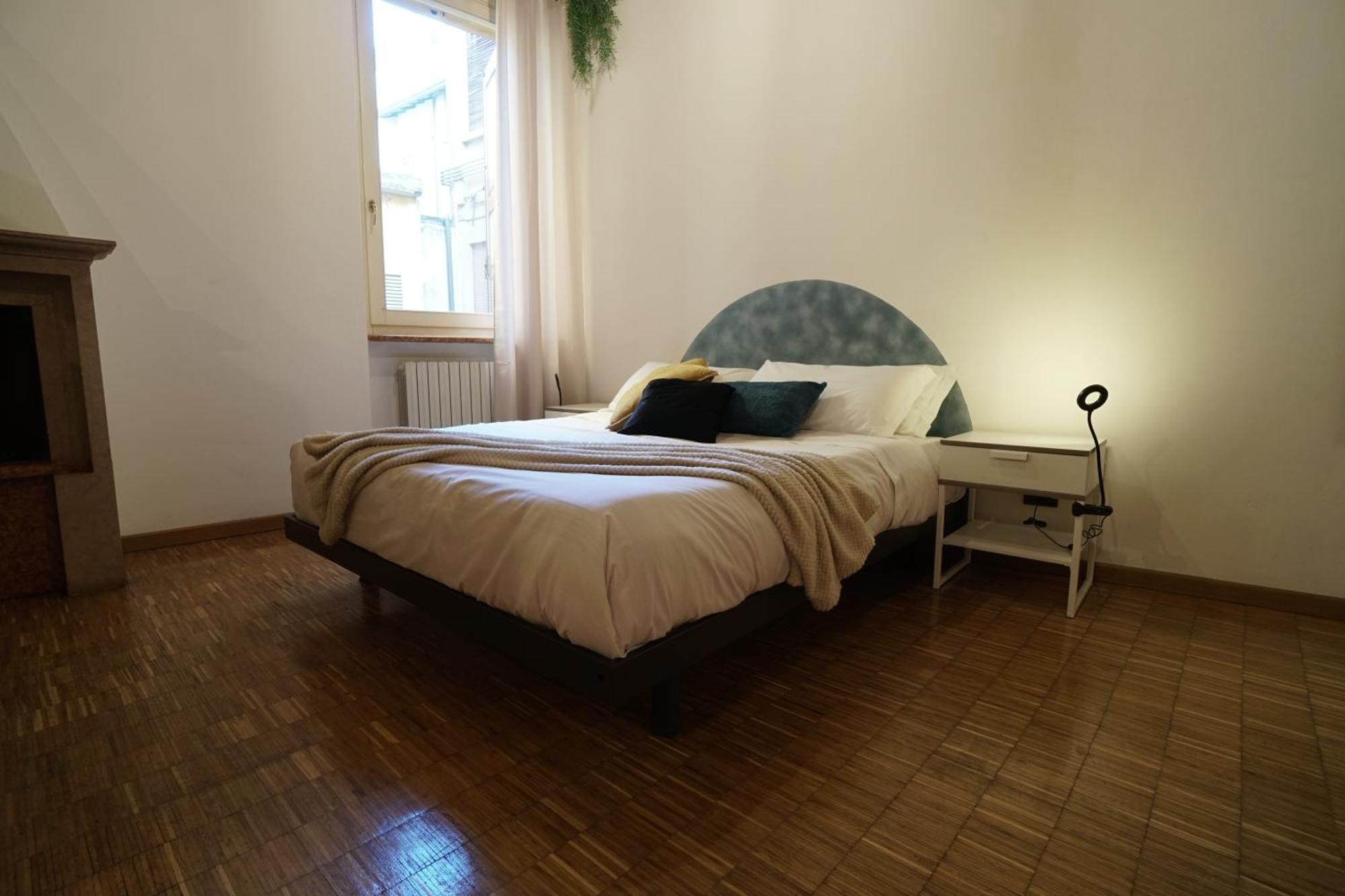 Romeohouse Central With Wifi Verona Bagian luar foto