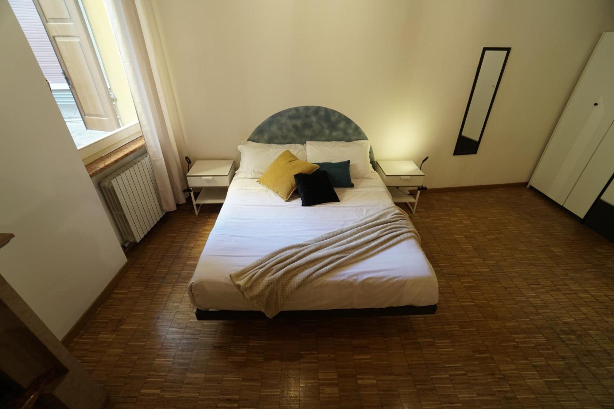 Romeohouse Central With Wifi Verona Bagian luar foto