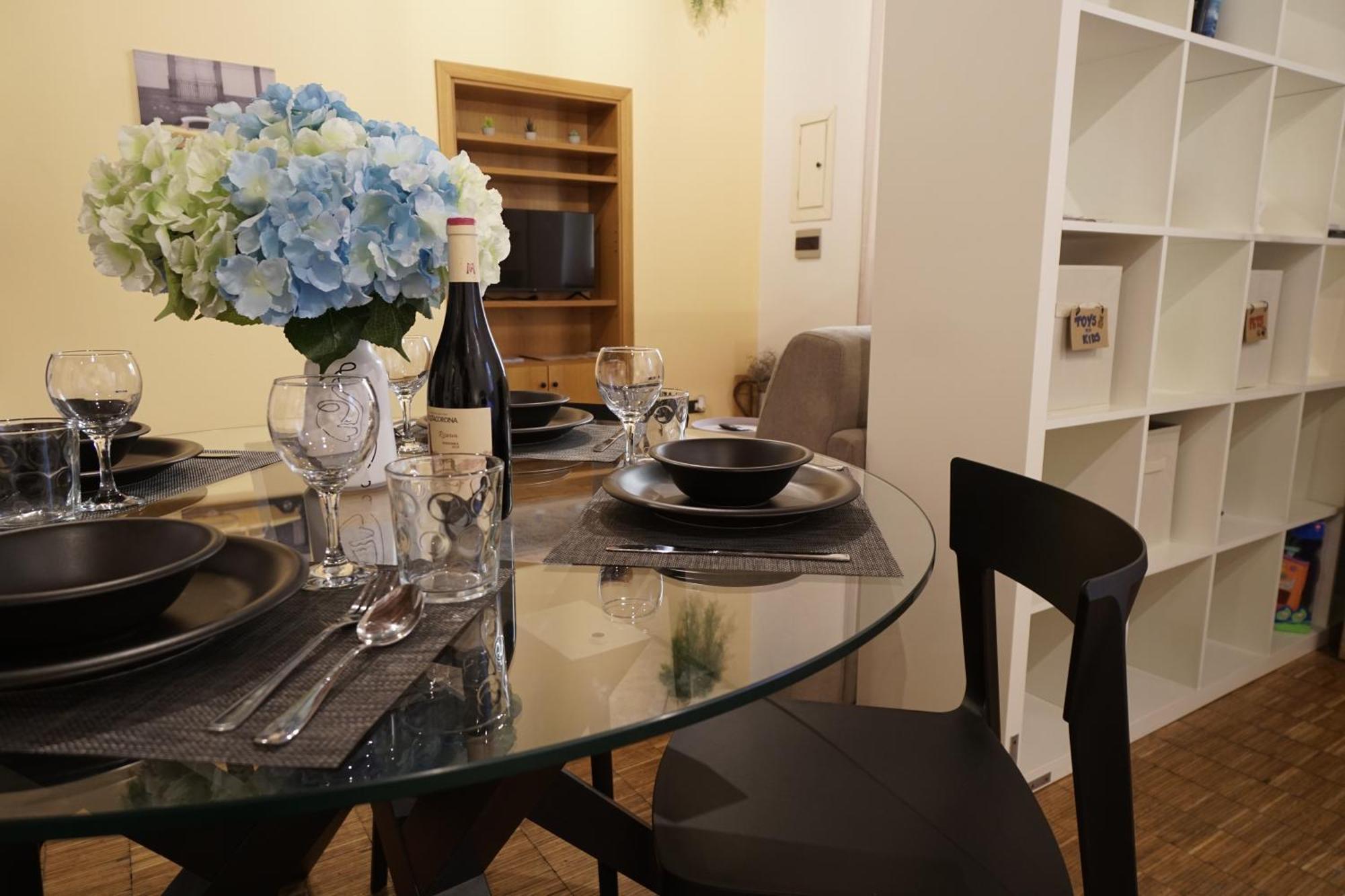 Romeohouse Central With Wifi Verona Bagian luar foto